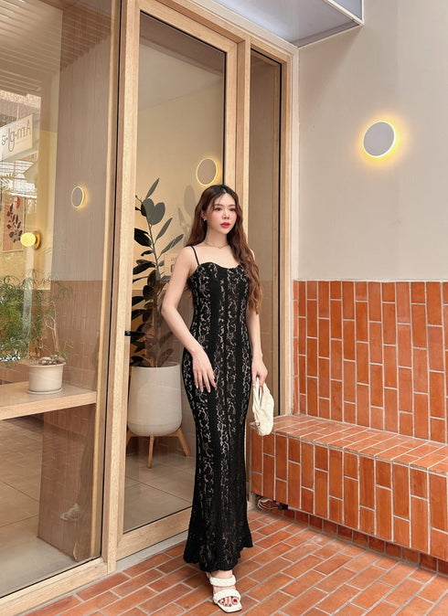 Slim Fit Body Hugging Dress